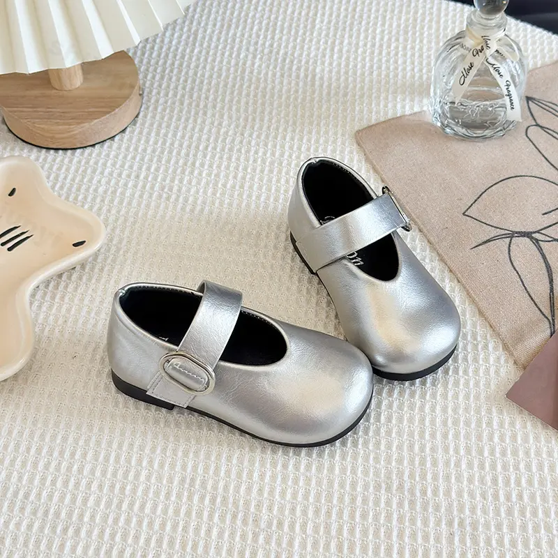 Girls Princess Shoes Children Fashion Leather Shoes 2025 Spring Autumn Solid Color Kids Causal Flat Shoes Soft Bottom School