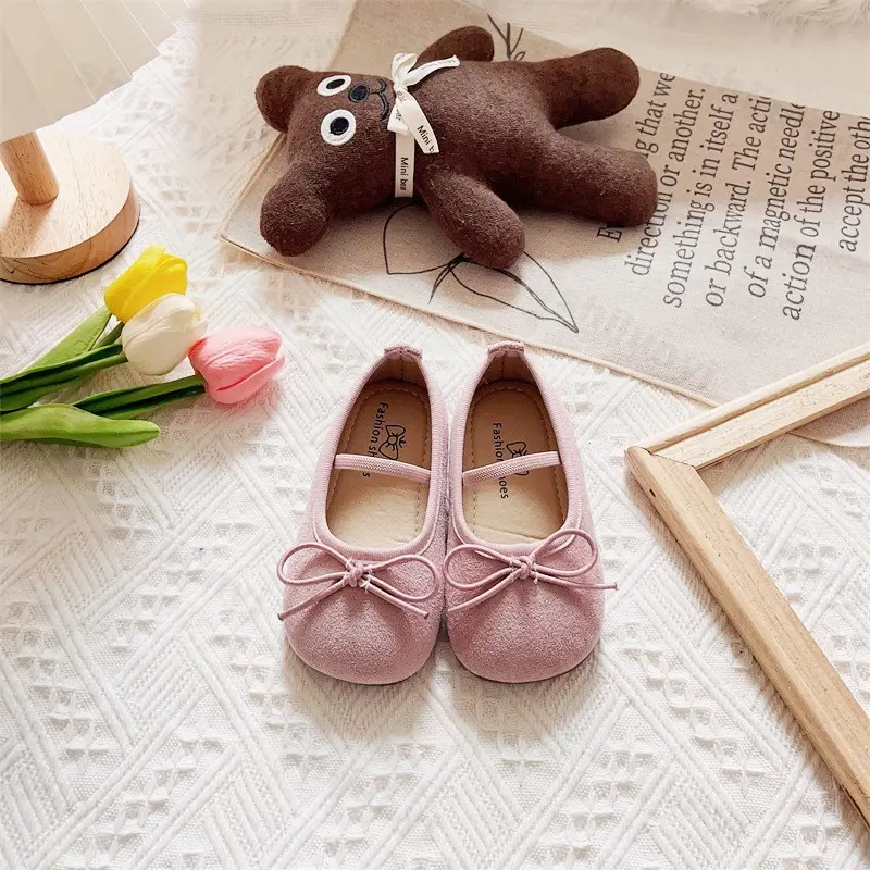 2025 Girls Ballet Flats Casual Round Toe Cute Suede Ballerina Church Princess Shoes Spring Elegant Party Shoes Bow Size 21-30