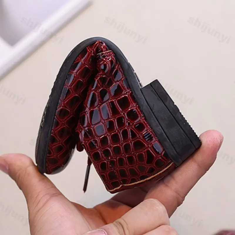 Children Boys Leather Shoes 2025 New Retro Fashion Lace Up Pointed Toe Dress Shoes Uniform Kids Oxford Performance Flats Shoes