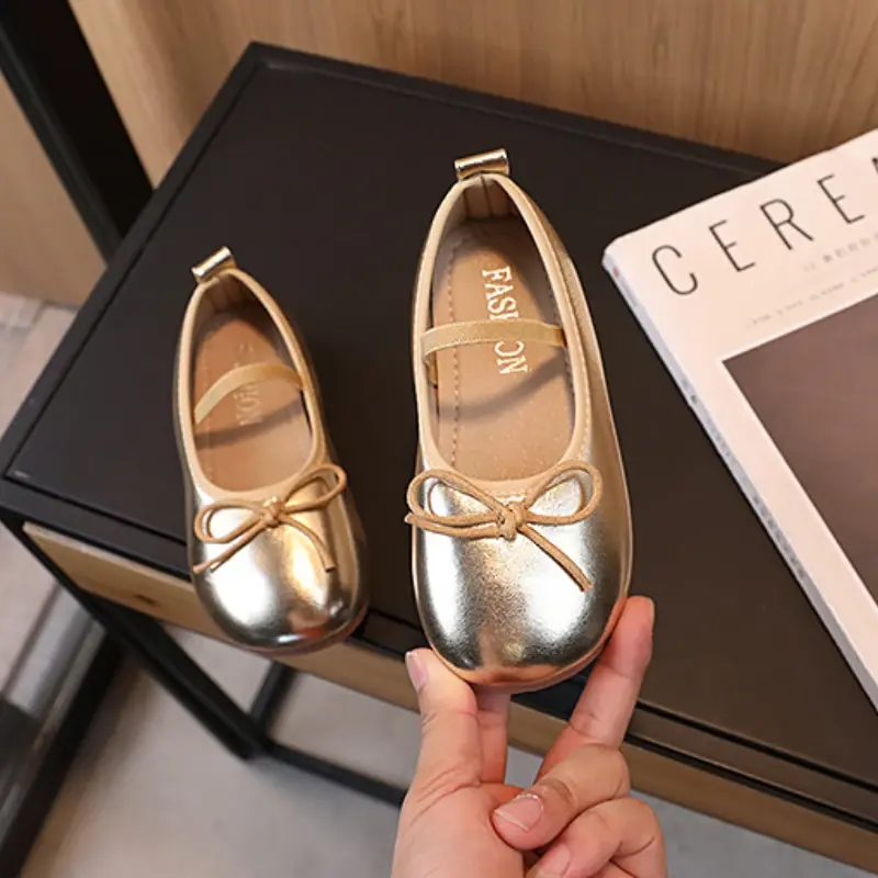 Zapatos Niña Children Shoes Spring Designer Shiny Bow Soft Soled Leather Shoes Autumn Fashion Versatile Girl Party Dresses Shoes
