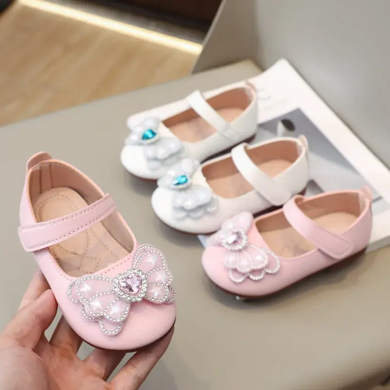 Toddlers Girls Leather Shoes Princess Sweet Kids Casual Flats for Wedding Party Rhinestone Butterfly Crystal Heart Fashion Shoes