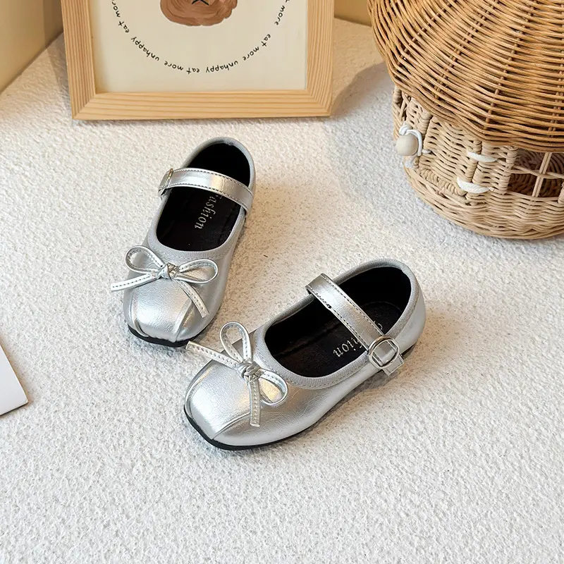 Girls Bow Princess Shoes Silver Baby Girl Soft Sole Baby Toddler Flats Children PU Leather Shoes Kids School Student Loafer