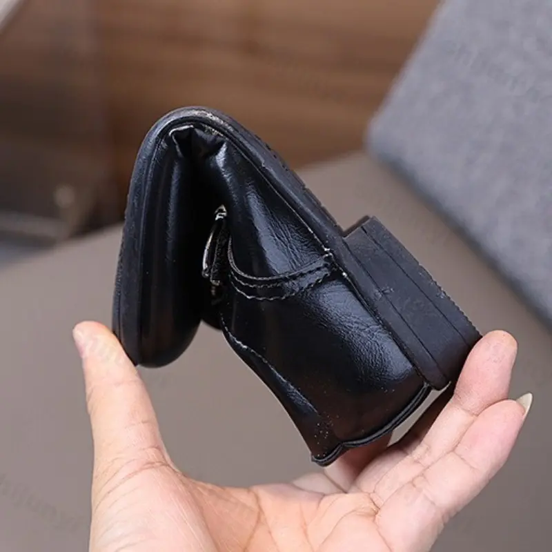 Children Boys Leather Shoes 2025 New Retro Loafers Fashion Buckle Non-slip Pointed Toe Dress Shoes British Kids Oxford Shoes