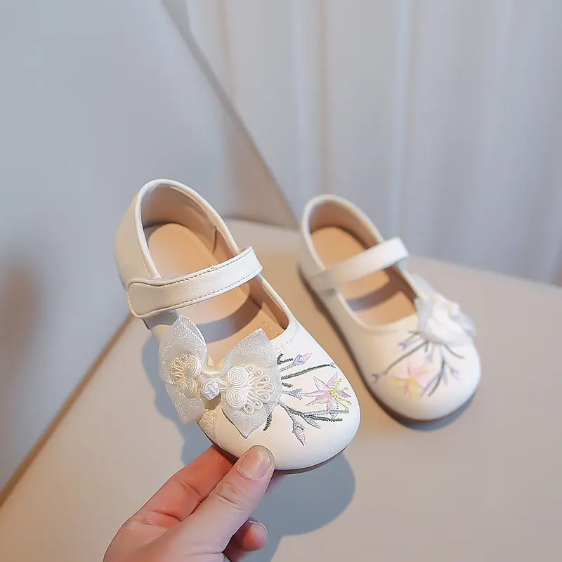 Children Flats Shoes with Mesh Knot Girls Embroidered Leather Shoes for Party Wedding Kids Elegant Temperament Princess Shoes
