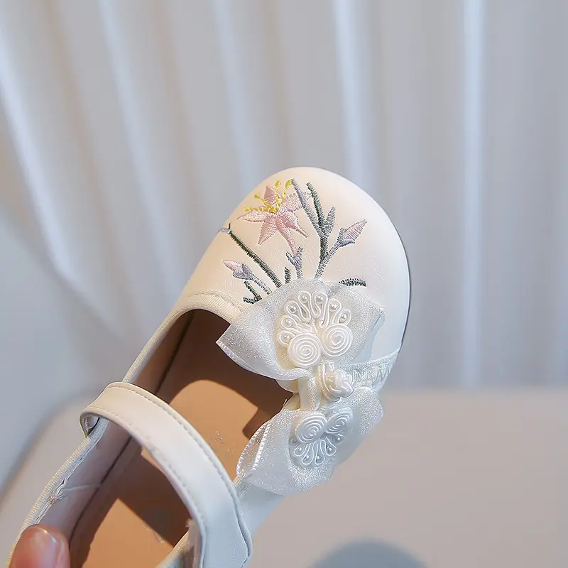 Children Flats Shoes with Mesh Knot Girls Embroidered Leather Shoes for Party Wedding Kids Elegant Temperament Princess Shoes
