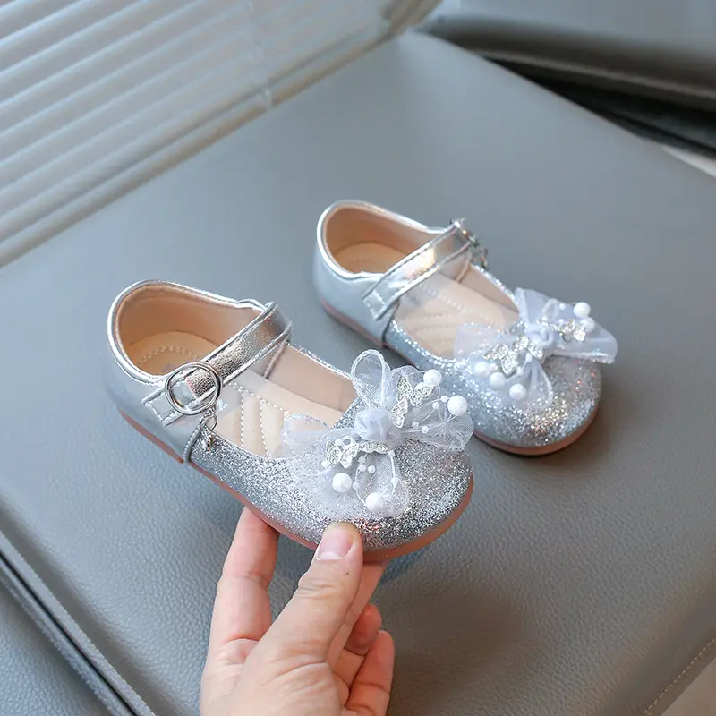 2025 Princess Shoes Mesh Lace Bow Children's Flat Shoes Shiny Glitter Children's Leather Shoes Round Head Sweet Hook and Loop