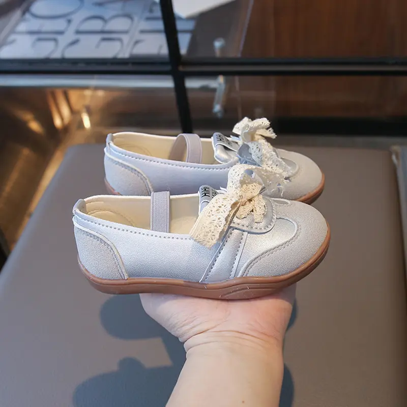 Girl Leather Shoes Children Casual Sneakers Breathable Slip-On Soft Flats Kids Bow Wedding Dress Shoes Princess Ballerinas Shoes