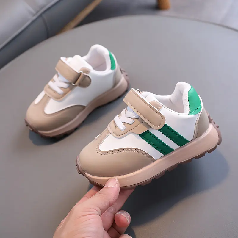 2024 New Spring Fall Sport Shoes for Boys Fashion Patchwork Stripes Dad Sneakers for Girls Black Khaki Gray Kids Trainers H08034