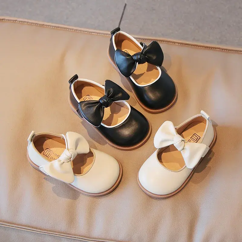 2025 New Girls PU Leather Shoes Moccasins School Student Mary Janes Soft Leisure Princess Party Dress Shoes with Bowknot I07171