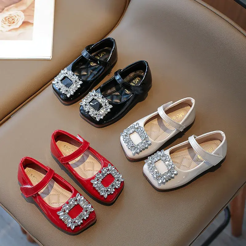 2025 The Latest Style Baby Girl mary Janes Shoes Patent Leather Fashion Square Toe Rhinestone Wedding Party Shoes Kids I07186