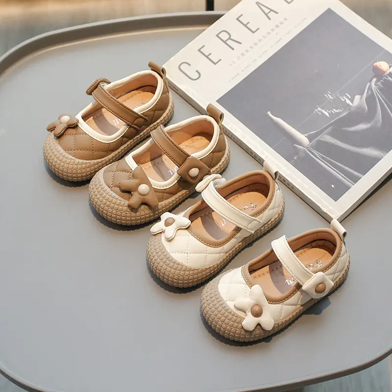 Soft Bottom Non-slip Baby Girl School Shoes Cute and Sweet 3D Floral Decos Girls mary janes Shoes New Plaid Walking Shoes I07235
