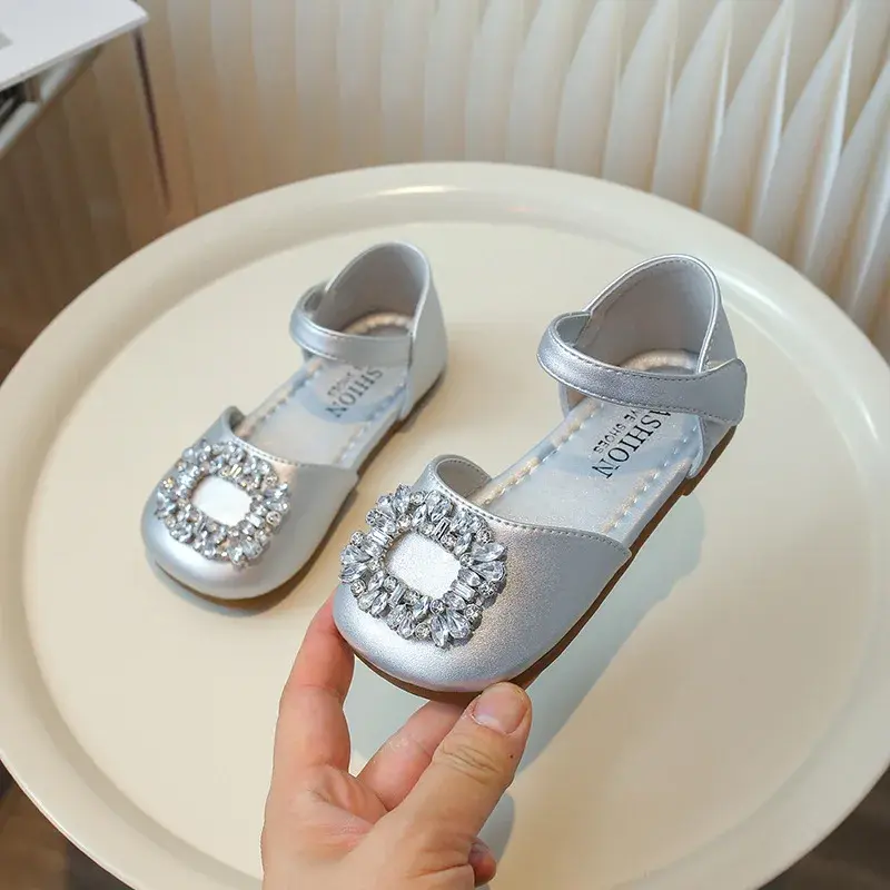 Rhinestone Square Buckle Princess Shoes Girl Summer Girls Sandals Toe-covered Anti-kick School Wedding Party Shoes Child I04163