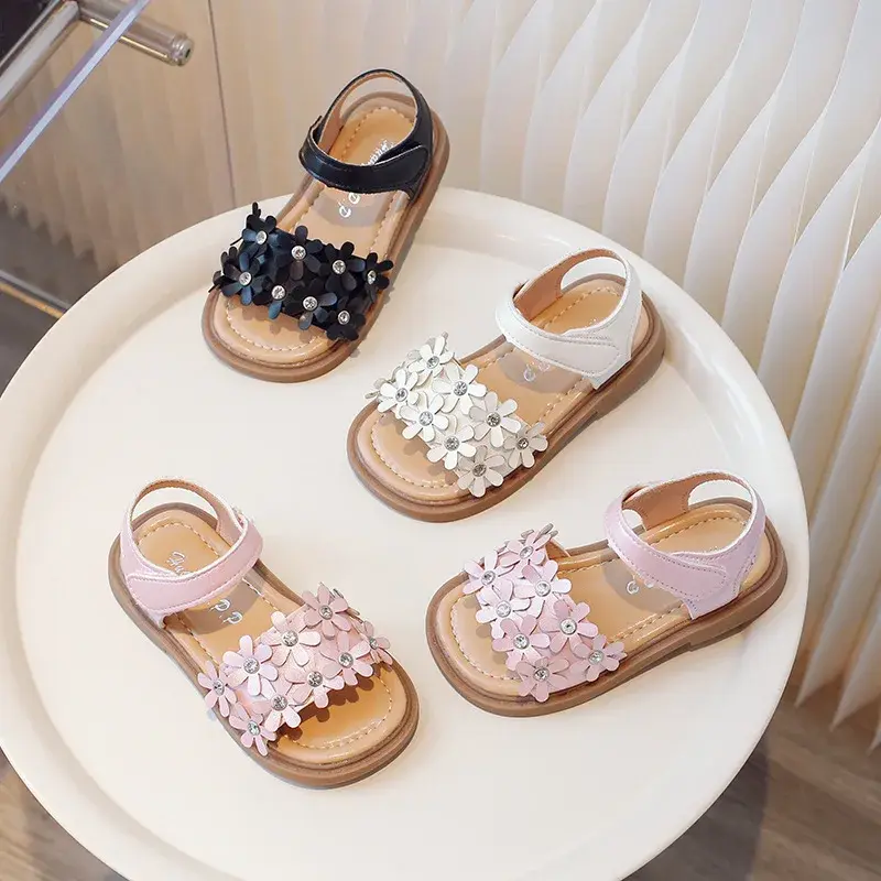 2025 Summer New Girls Casual Sandals Children's Soft Bottom Non-slip Beach Shoes Baby Appliques Flowers Fashion Sandals I04044