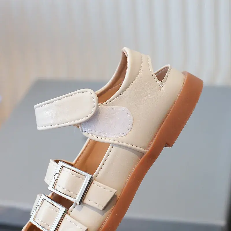 Toe Protection Kids Sandals Girls Brand Designer Versatile Platform Sandal for Girl Soft Bottom Student Summer Shoe Child I03275