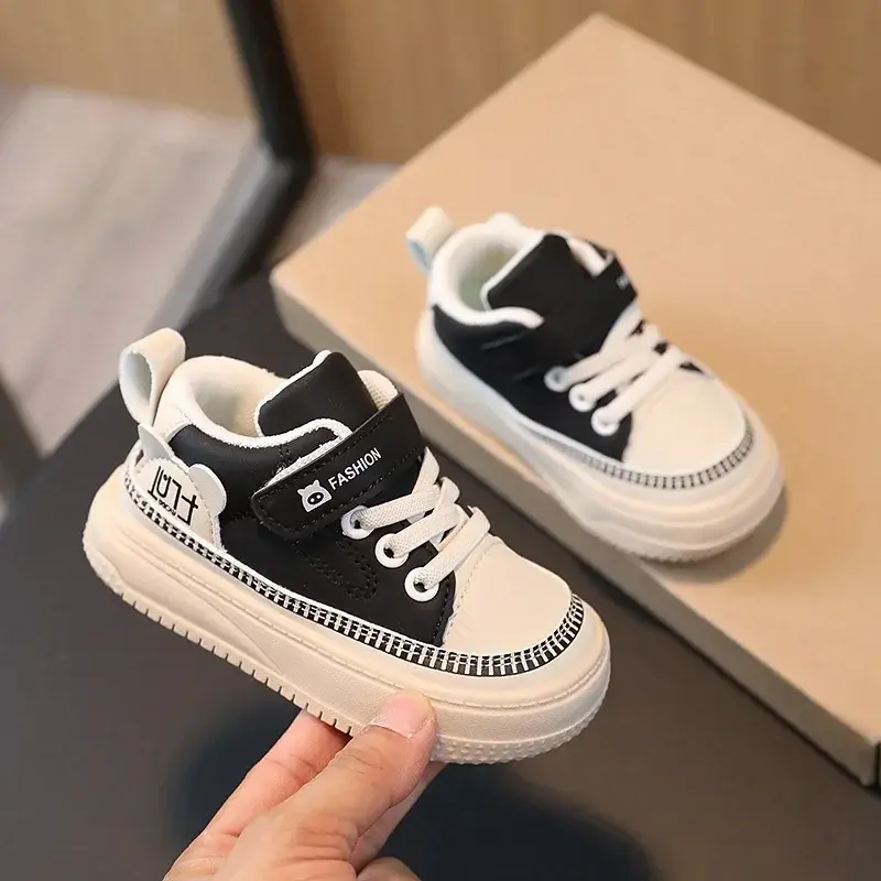 New Lightweight Children Sneakers Pretty Silhouette Girls Running Shoes Pink Black Classic Kids Shoes Boys Training Shoes I02285