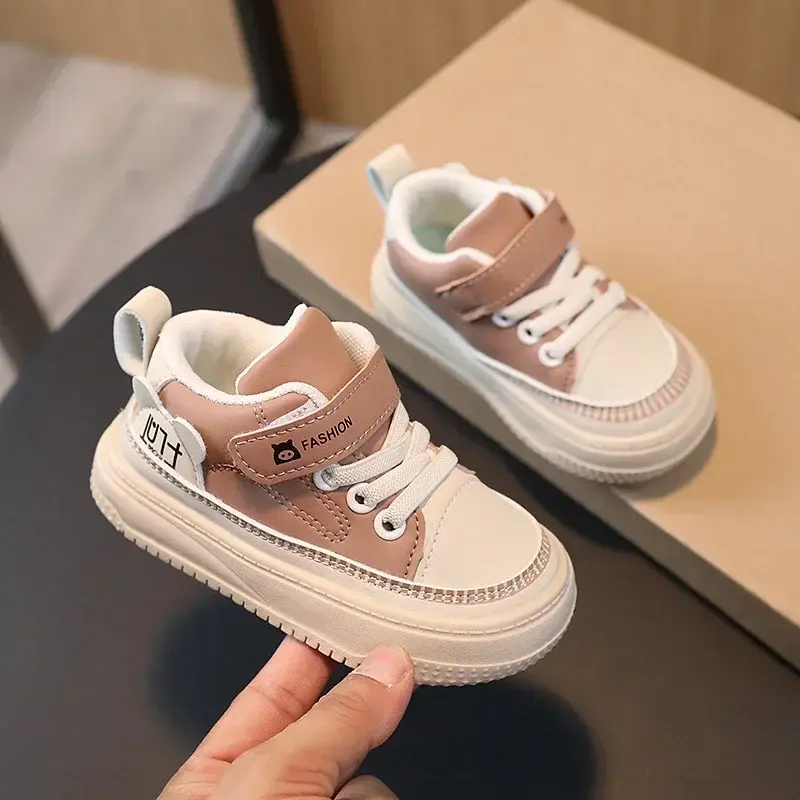 New Lightweight Children Sneakers Pretty Silhouette Girls Running Shoes Pink Black Classic Kids Shoes Boys Training Shoes I02285