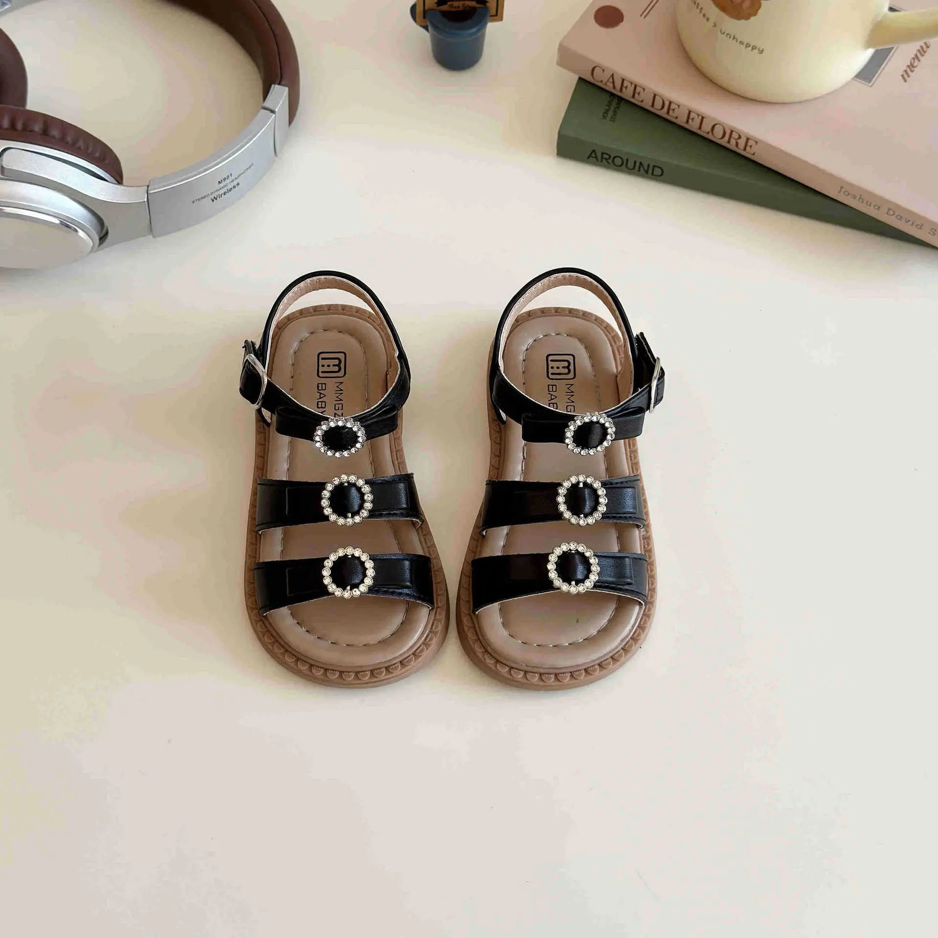 Bridesmaids Wedding Party Sandals for Children Girls with Rhinestone Rings Super Nice Bow-tie Princess Summer Shoes Girls I06037