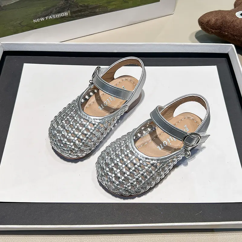 2025 Summer Sandals for Girls Braided Cover Toes Princess Shoes Girl Anti-slippery Breathable Beach Slingbacks Shoes Kids I05216