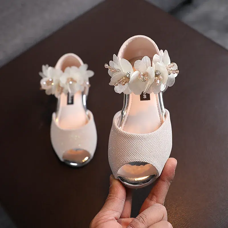 Pretty Peep-toe Sandals for Girls Nice Rhinestone Flowers Child Shoes Girls Low Heel Runway Performance Sandals Fish Head H01237