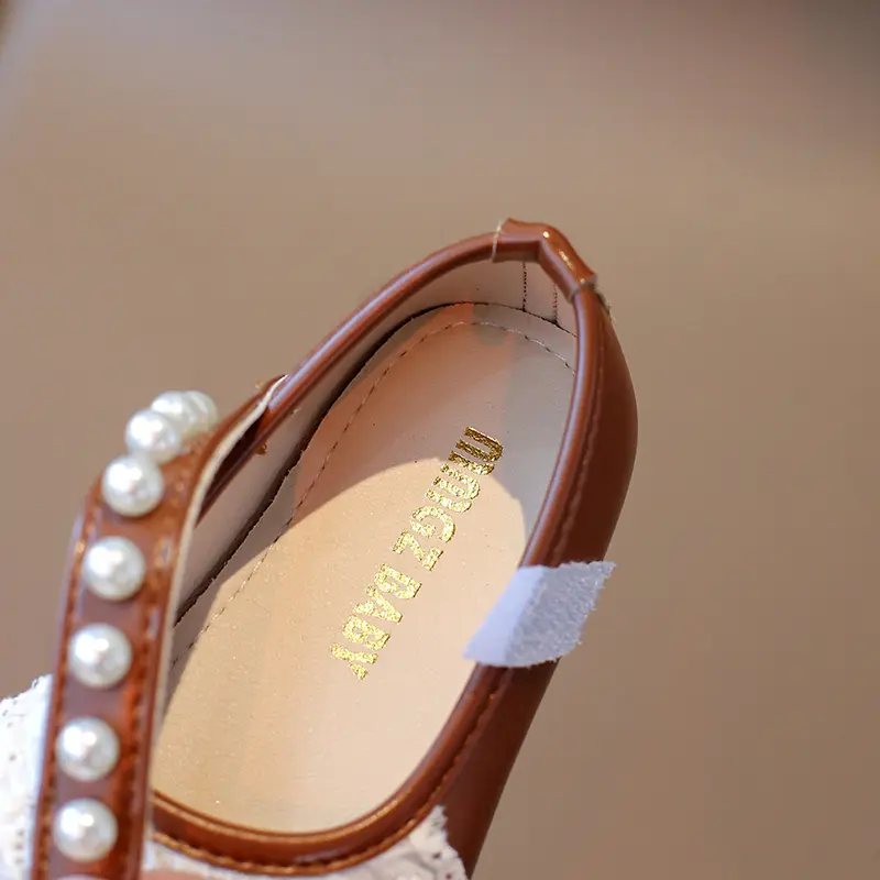Spring Fall Kids Leather Shoes Ruffles Girls Princess Shoe Beading Strape Non Slip Children Dress Shoes for Evening Party I01232