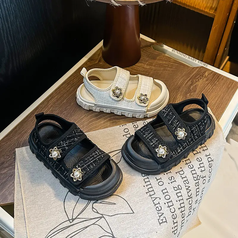 2025 Nice Straw Children Sandals New Arrivals Girls Appliques Metal Decos Sandals for Kids Girl Anti-kick Toe Beach Shoes I03242