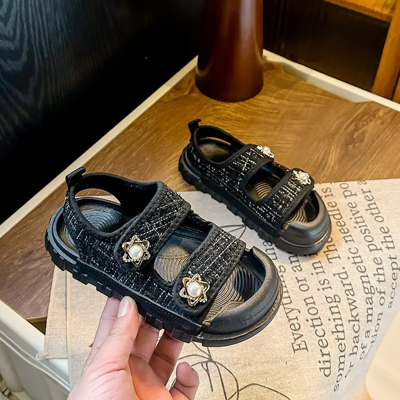 2025 Nice Straw Children Sandals New Arrivals Girls Appliques Metal Decos Sandals for Kids Girl Anti-kick Toe Beach Shoes I03242
