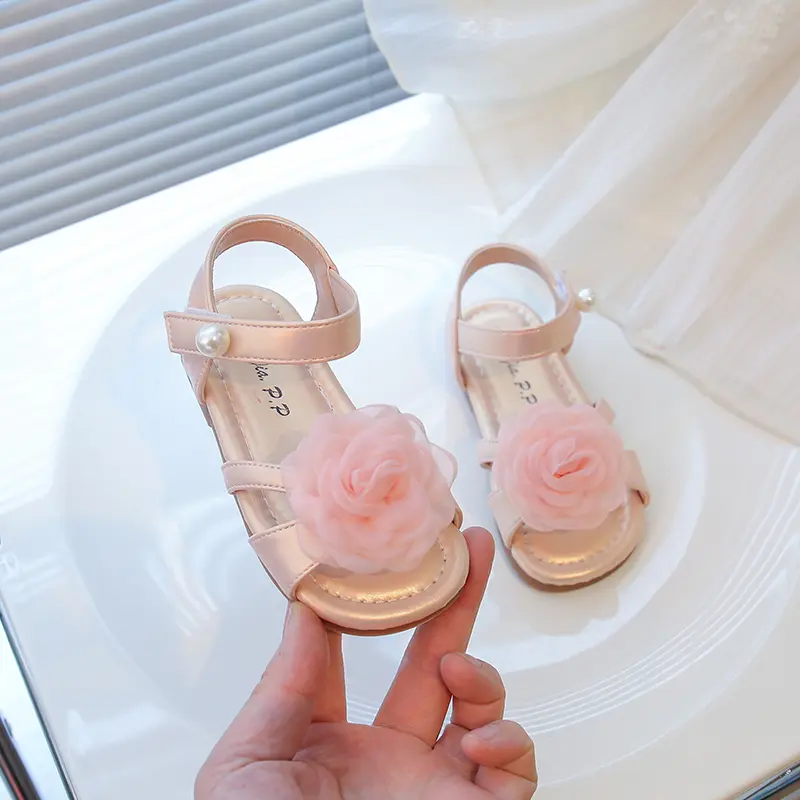New Princess Shoes Girl Sandals with Tulle Rose Decor Little Girls Dress Shoes for Summer School Runway Performance shoes I05252