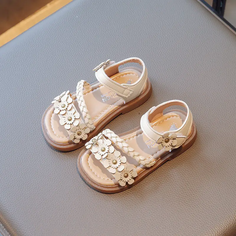Baby Girls Sandals Shoes Nice Weave Strape Summer Children Girls Soft Sandals Flowers Princess Shoes Casual Beach Sandals I06117