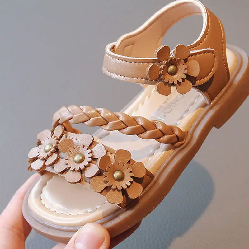 Baby Girls Sandals Shoes Nice Weave Strape Summer Children Girls Soft Sandals Flowers Princess Shoes Casual Beach Sandals I06117