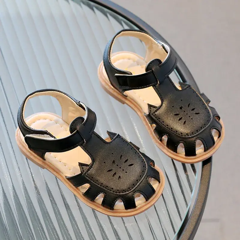 New Kids Sandals Girls Black Beige Brown Hollow Out Shoes for Children Summer Closed Toe Lolita Student Beach Shoes Child H01195