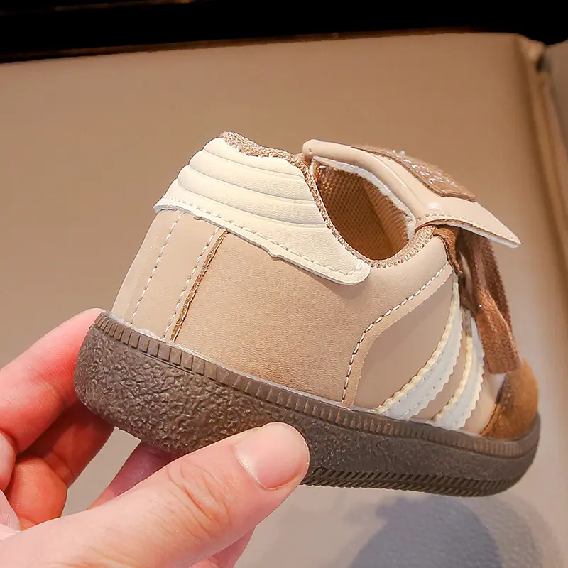 Chic Looks Spliced Artificial Leather Children Casual Shoes Classic Charm Student Everyday Shoes Girl Stripe Boy Sneakers I03105