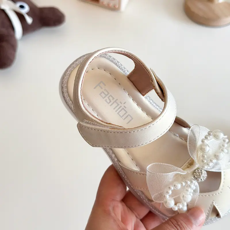 Cute and Sweet Girl's Sandals with Beading Super Beauty Student Daily Shoes Girl Ribbons Bow-ties School Prom Dress Shoes I06038