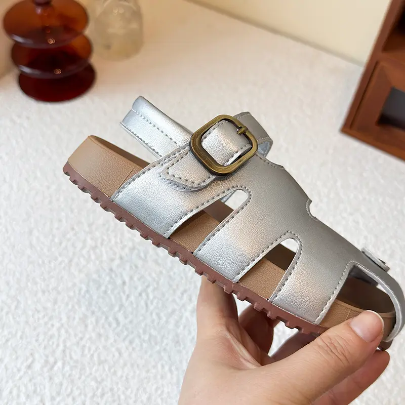 Summer Brand Breathable Button Sandals for Girl Casual Children Beach Shoes Girls Soft Bottom Comfortable Princess Sandal I06193