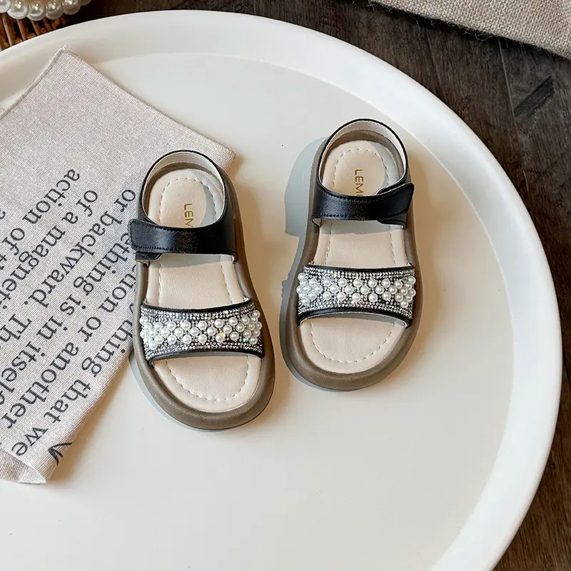 Girls Summer Sandals Kids Beach Shoes Rhinestone Sweet Princess Wedding Party Sandals Korean Style Flexible Beading Shoes I06081