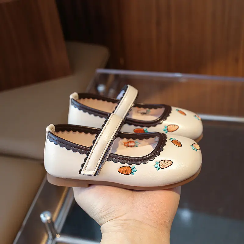 Girl's Flats Open-backed Shoe Soft PU Leather All Over Print Cartoon Radish Pattern Little Girl Shoes Students mary janes I01252