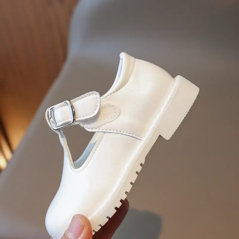 2025 Princess Spring New Black Low Heeled Shoes Girls T-tied New Semester School Uniform Shoes Beige Casual Leather Shoes I01251
