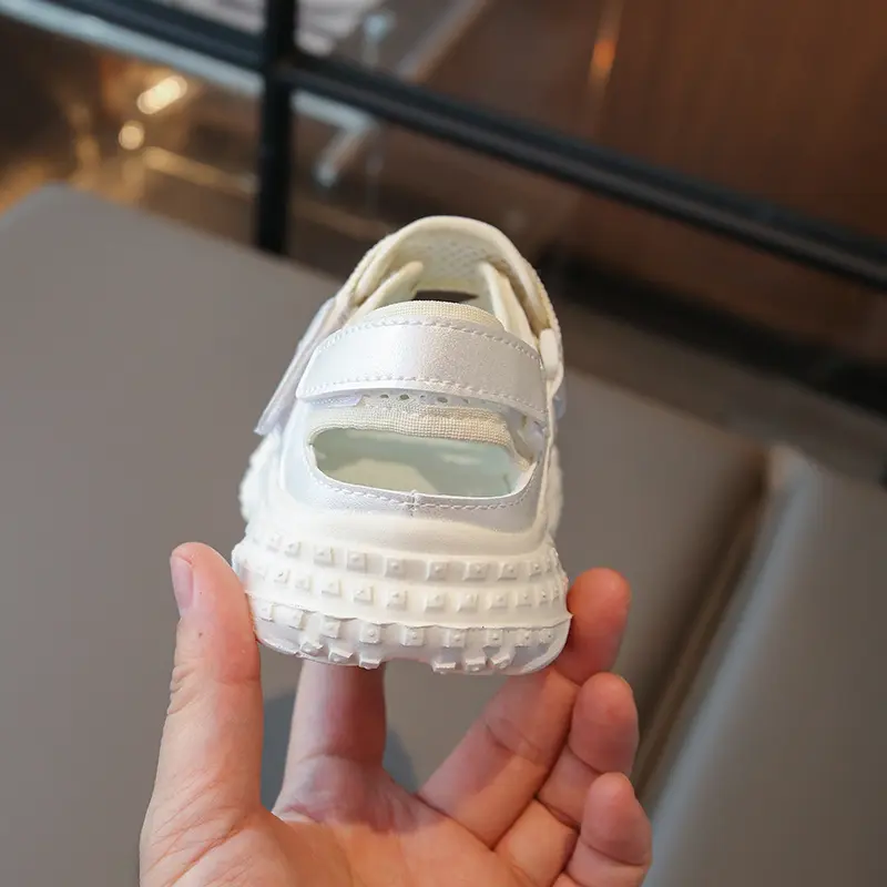 Un-stuffy Summer Sneakers for Children New Arrival Non-slip Boy's Mesh Beach Shoes Hot Fashion Girls Sprots Shoes Sandals I05287