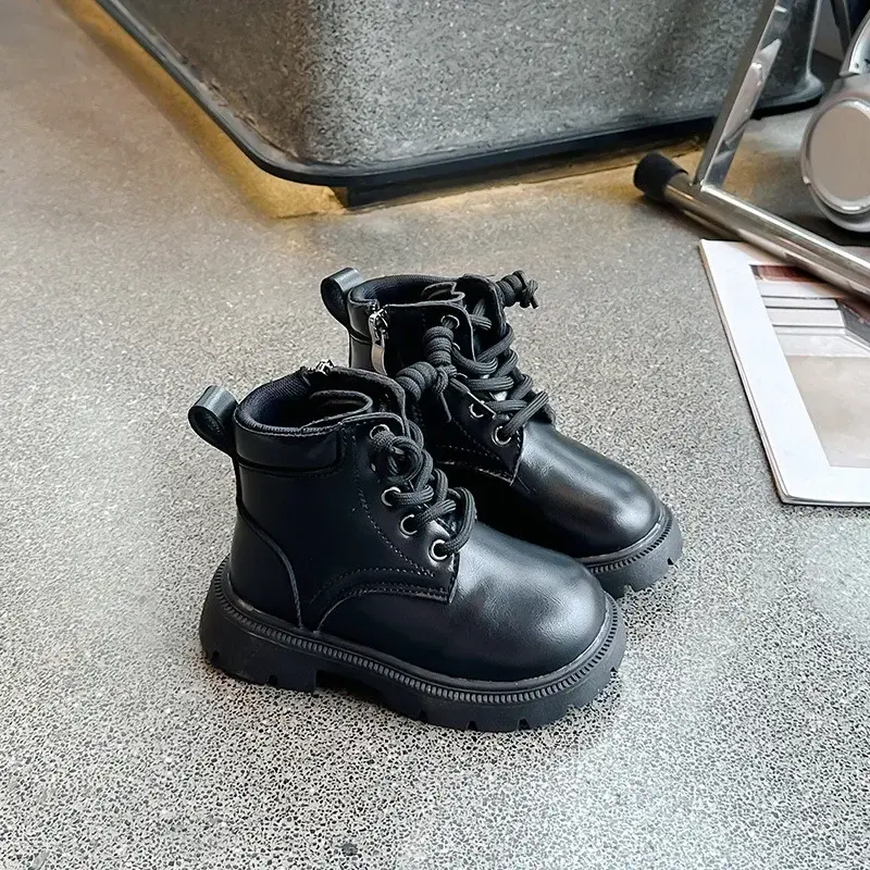 Handsome Children Short Boots Boy Thickened Leather Boots Girls Anti Slip Motorcycle Style Shoes Kids Fashion Ankle Boots H08233