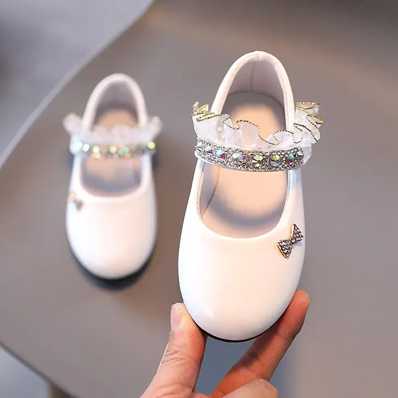 New Low Heels Princess Shoes Fashion Glossy PU Leather Shoes with Bow-tie 2025 Party Girls Shoes Bling Crystal Mary Janes I07014