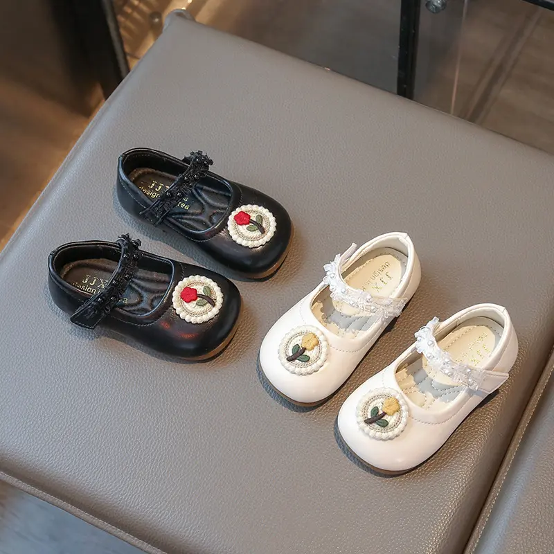 Nice Little Girls Shoes Knitted Appliques Children Soft PU Leather Round Toe Shoes Princess Flat Party Wedding Shoes Girl I03142