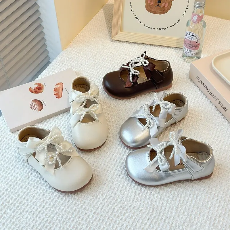 New Girl Leather Shoe Soft Sole Anti Slip Performance Kid Beading Shoes INS Fashion Sweet Girl Princess Shoe with Bow-tie I08127
