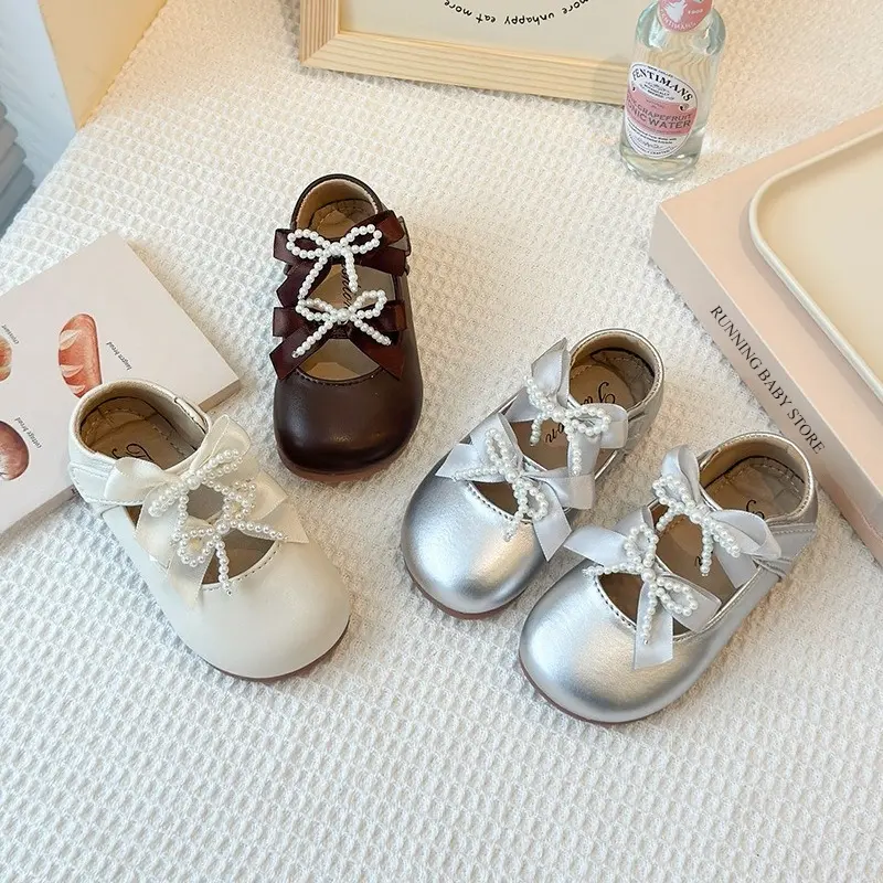 New Girl Leather Shoe Soft Sole Anti Slip Performance Kid Beading Shoes INS Fashion Sweet Girl Princess Shoe with Bow-tie I08127