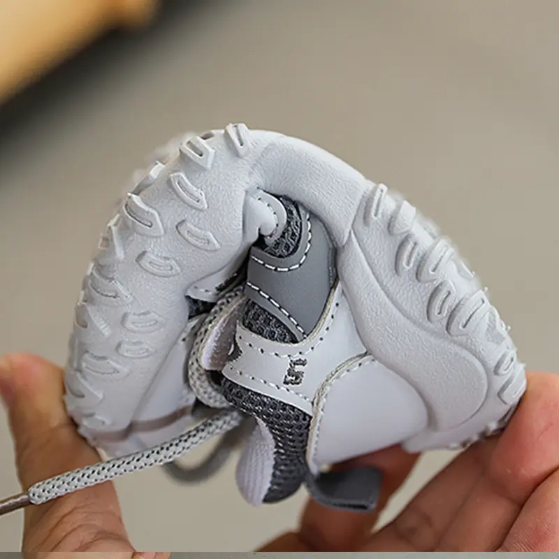 2025 Children Training Shoes Breathable Mesh Patchwork Design Sports Shoes Non-slip Sneakers for Boys Girls Running Shoes I07275