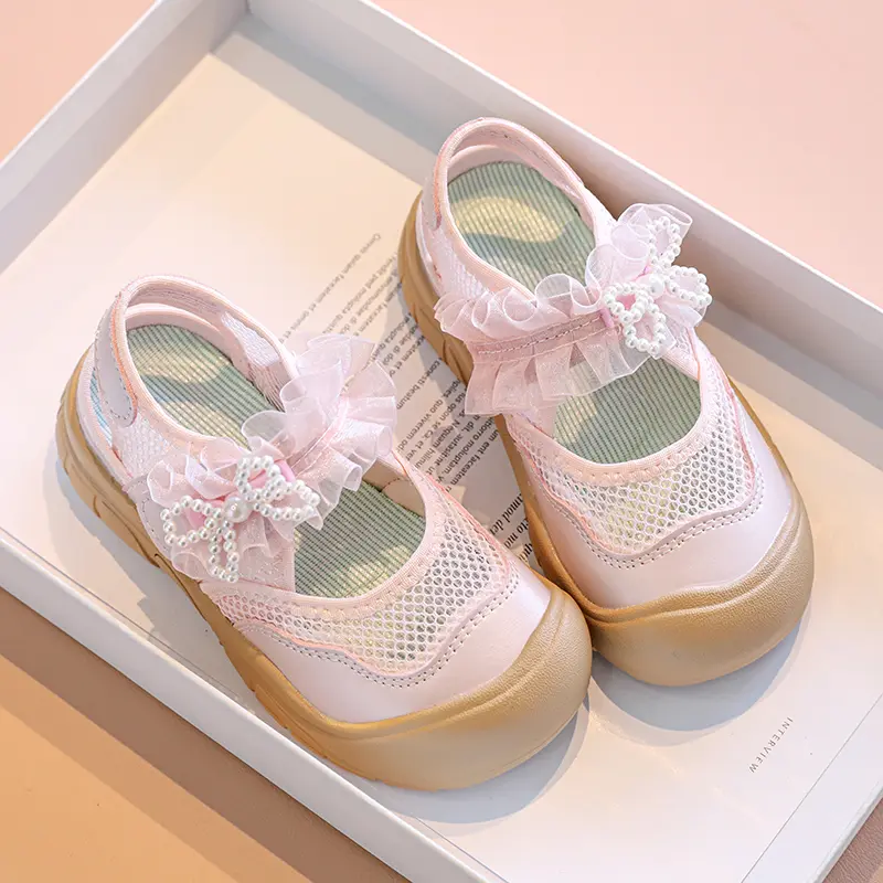 Beautiful Ruffles Strape Children Shoes Girls Sneakers Fresh Mesh Vamp Little Girl Summer Shoes Child with Pearls Bow-tie I06222