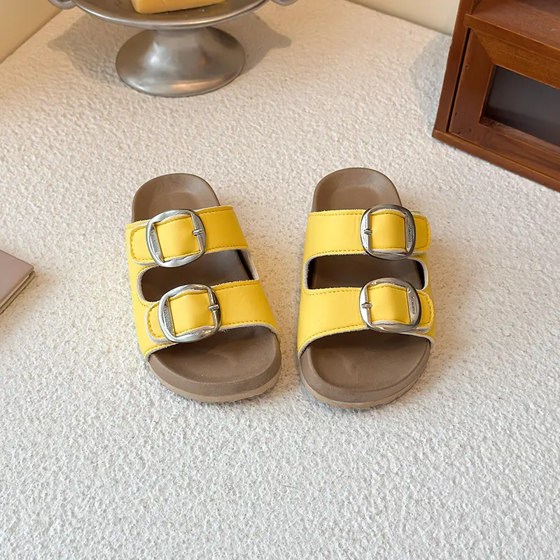2025 New Arrival Summer Children Slippers with Metal Buckle Boys Sport Shoes Slides Nice Girls Platform Beach Shoes Child I07039