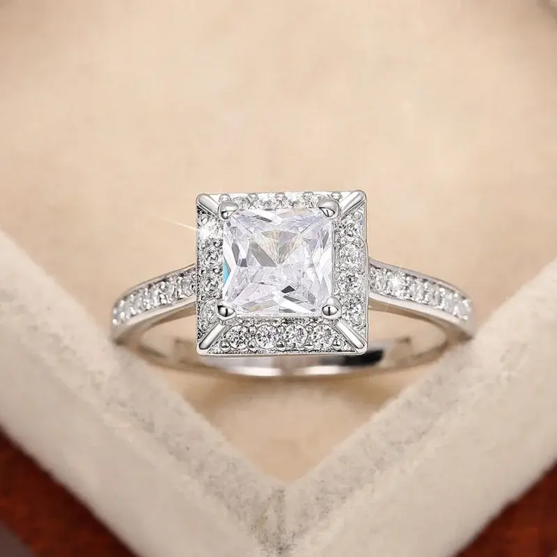 Huitan Classic Bright Silver Color Princess Cubic Zirconia Rings for Women Party Wedding Jewelry Luxury Engagement Accessories
