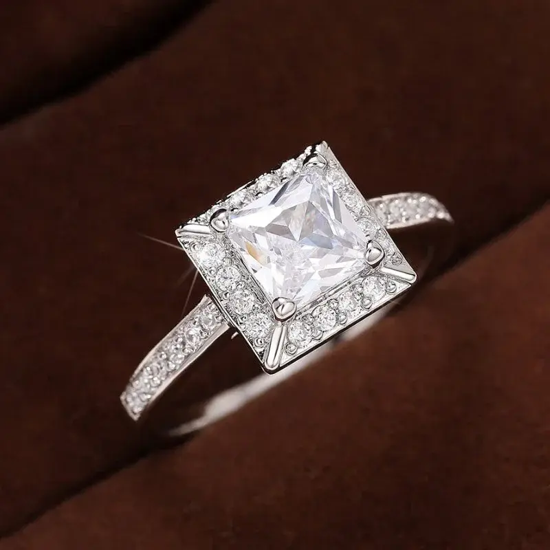 Huitan Classic Bright Silver Color Princess Cubic Zirconia Rings for Women Party Wedding Jewelry Luxury Engagement Accessories