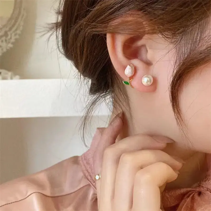 Huitan Fresh Rose Stud Earrings with Imitation Pearl Sweet Pink Rose Earrings Exquisite New Accessories for Women Trendy Jewelry