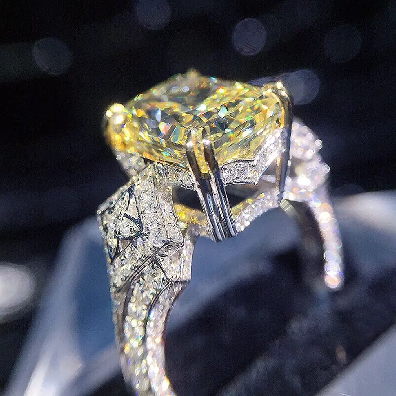 Huitan Square Bright Yellow Cubic Zirconia Ring Women for Engagement Wedding Party Accessories Luxury Fashion Jewelry New Item