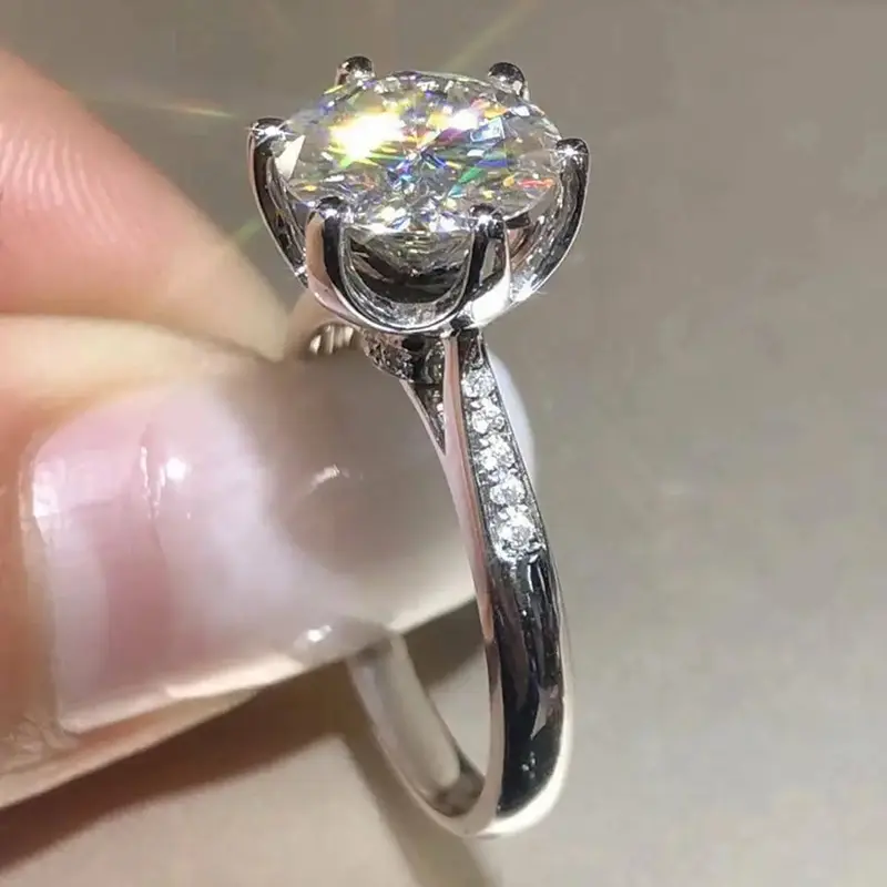 Huitan Crystal Cubic Zirconia Women Rings Simple and Elegant Female Accessories for Engagement Wedding Fashion Jewelry Wholesale